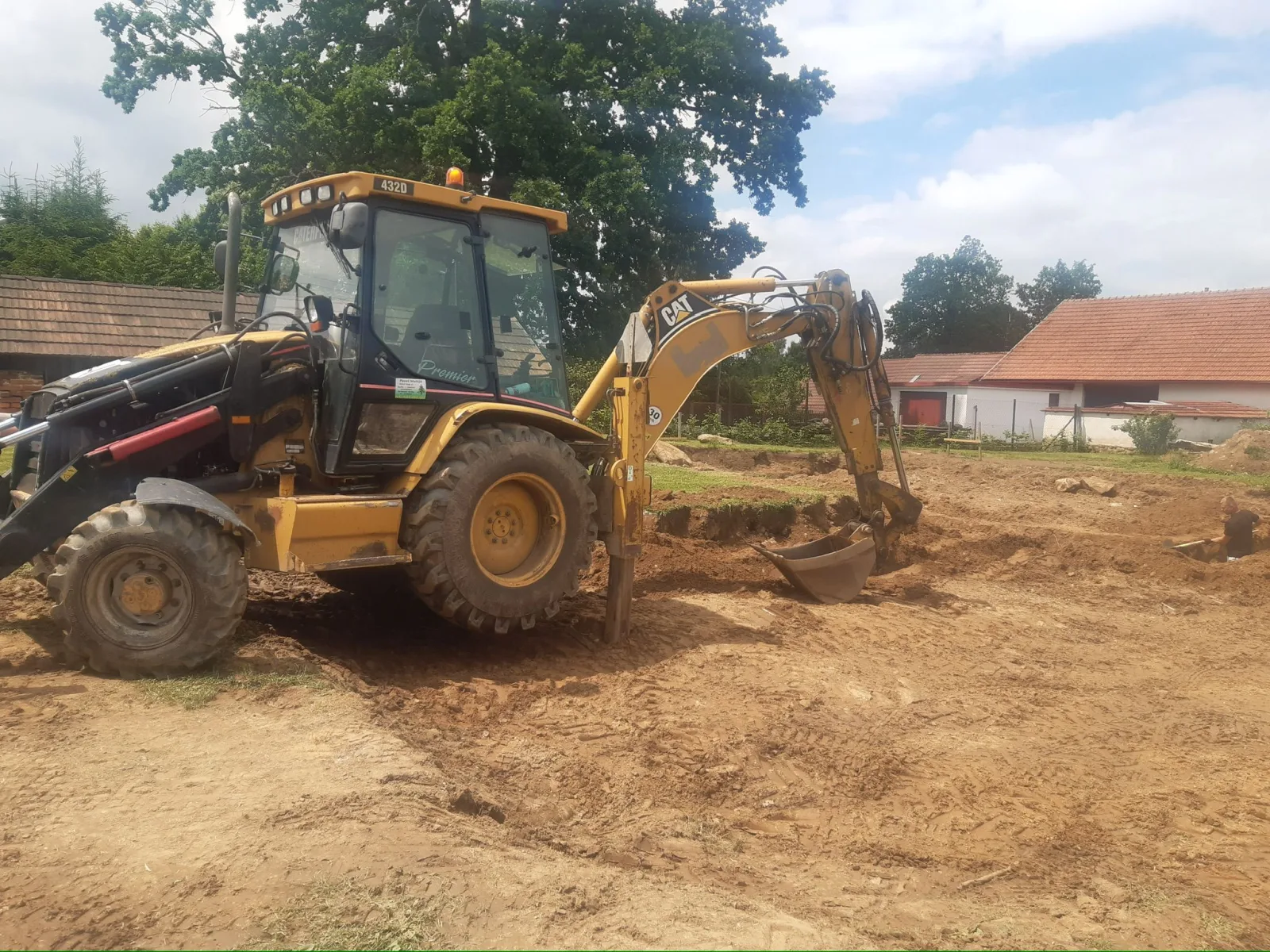 Traktorbagr CAT 432D